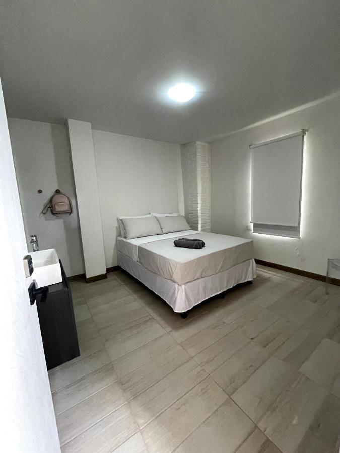 Nina'S - Juan Santamaria Hotel Desamparados  ภายนอก รูปภาพ